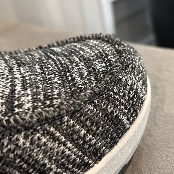 Ariat Hilo Heather Grey/Blue Aztec print,FLX Foam sole,moc toe,stretch lace - Picture 11 of 13